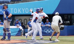 [속보] 한국야구, 이스라엘에 7회 콜드게임승…준결승 진출