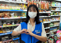 손님이 쓰러지자 편의점 알바생이 달려갔다…간호학 전공 편의점 스토어매니저, 심장마비 손님 구해