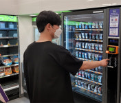 새벽 1시 무인 매장서도 이젠 맥주 담배 살 수 있다