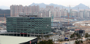 대체 어쩌다 이 지경 됐나…외지인, 강원도 원주 아파트 싹쓸이 나섰다, 왜?