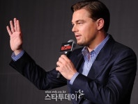 식량 시스템 바꿔야 한다 디카프리오, 대체육 회사 2곳에 투자