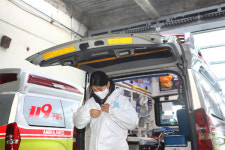 방한복에 방역복까지…119대원 그래도 출동해야죠
