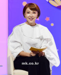 [포토] 최은경 아나운서, '영웅쇼' 진행 기대하세요