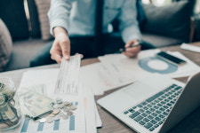 [생활 속 회계이야기] 연봉 대신 스톡옵션, 회사도 직원도 윈윈