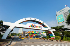 한국농수산식품유통공사, 화훼류 경매실적 30년만에 1415억 최고