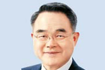 [매경춘추] 가정의 달, 새 정부, 새 춘추 필진…대한민국의 행운을 기원합니다