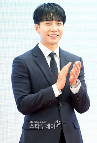 [포토]이승기, 국세청 홍보대사 됐어요