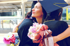 출산 직후 시작한 대학원 7년만에…워킹맘의 졸업장 더 값진 이유 [초보엄마 잡학사전]