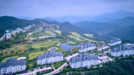 코로나 충격에도…150억 통크게 쏜 리조트, 정체가…