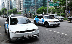 Level 4 autonomous taxi to go into service on Seoul roads in August next year