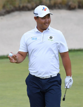 첫 메이저 컷 통과…김주형 PGA 최고 성적 도전
