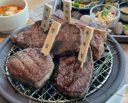 남산 N서울타워 한식당 한쿡 새 메뉴로 재단장