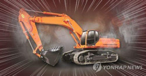이런 날벼락이…학교 앞 횡단보도서 포클레인이 초등학생 2명 덮쳐