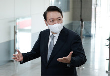 Korean President Yoon hints at using force to end strike at DSME dockyard