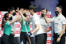 웰컴저축銀, TS푸라닭 꺾고 상위권 도약 발판…하나카드는 크라운해테 제압