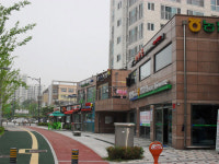 과천 수서마저 대거 유찰…아파트 상가에도 찬바람