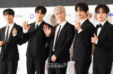 NCT 드림, 리스너스 초이스상...팬분들에 감사[2022더팩트뮤직어워즈]