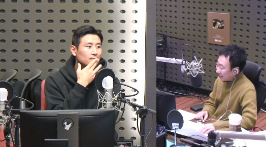 박명수, 라디오쇼 10주년 기념 속 애도와 희망의 메시지 전달