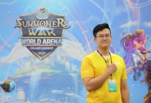 “‘서머너즈워’는 ‘함께’하는 게임…장인·장모·처제까지”