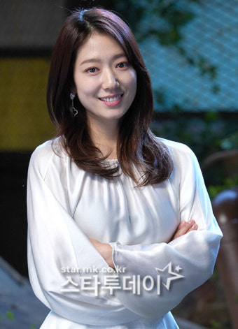 박신혜, 출산 후 ‘닥터슬럼프’로 복귀하나...“긍정 검토”