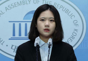 “박지현 네가 뭔데, 출당하라”…野게시판에 청원글 8600명 넘었다