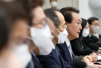 추가 업무개시명령 일단 보류했지만…대통령실 “경제완박 안되게” 화물연대에 경고
