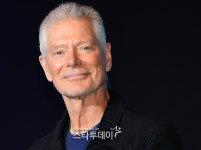 [포토] 스티븐 랭, 부드러운 미소로