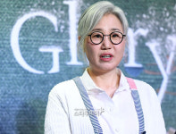[포토]김은숙 작가, 갓은숙 더글로리로 컴백