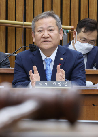 “사퇴하라” 거센 野공세에도····이상민 “현재 위치서 최선”