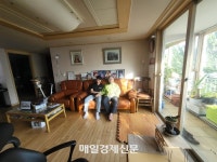 스물다섯 일흔아홉 한지붕 아래 삽니다…서울시 ‘한지붕 세대공감’ 화제