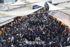 [포토]인천 모래내시장 방문한 이재명 대표