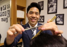 2030 바버숍 열풍, 이발사 다시 뜨던데요?