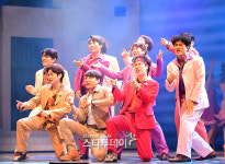 [포토] 뮤지컬 ‘맘마미아’, 최고의 앙상블