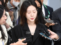 ‘만취운전’ 김새론, 정반대 법원 출석 사진 몰아보기[포토]