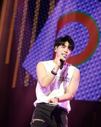 샤이니 키, 故 종현 그리움 “생일 축하해 내 친구”