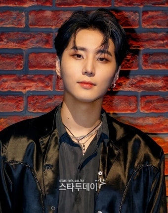 데이식스 영케이 오늘(11일) 카투사 만기 전역