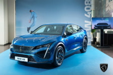 “408이니까 408대는 팔아야죠”…스텔란티스, ‘푸조 408’ 사전 공개