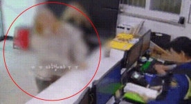 잃어버린 300만원 찾은 러시아 女관광객…K 양심에 놀라 ‘털썩’