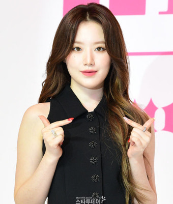 [포토]슈화, 더 예뻐졌네