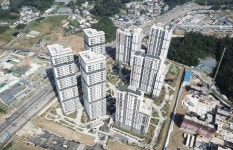 “3년전 분양가에 나왔다”…‘과천 줍줍’에 1만4000명, 경쟁률 2362대 1