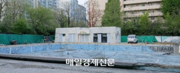[단독] 0.02평 창고로 30평 아파트 받기?...신반포4차 ‘지분 쪼개기’ 의혹