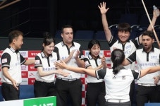 자고나면 바뀌는 순위…블루원, SK렌터카 꺾고 하룻만에 단독선두 탈환[PBA 팀리그]