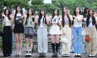 [포토]러블루션, 뮤뱅 왔어요