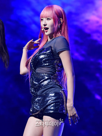 [포토] 하이키 휘서, 컴백 무대 설렘