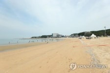 을왕리해수욕장 인근 해안가서 女시신 발견…경찰 수사