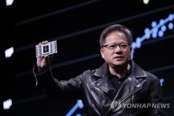 젠슨 황 CEO, 엔비디아 주식 팔았다...122배 수익