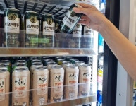 “물보다 싼 막걸리 팔더니”…이번엔 ‘서민 맥주’ 내놓은 CU