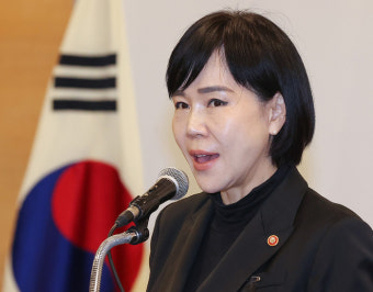 “전현희 전 권익위원장, 추미애子 군 특혜 유권해석서 이례적 사실조회”