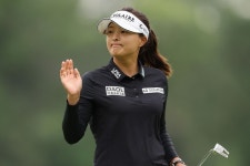 “골프 뭘 볼까?” 즐거운 고민 … KLPGA ‘방신실 vs 이예원’  LPGA ‘고진영 vs 넬리 코다’ 흥행 대결