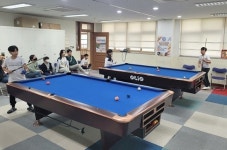 ‘전국유일’ 초등학교 당구부, 화원초등학교 당구대회 열린 날…“아이들 실력에 엄마아빠 함박 웃음”
